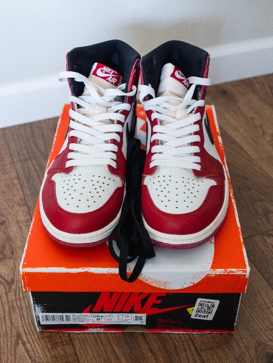Jordan 1 Chicago Lost & Found Reimagined - Men\'s Size 8.5